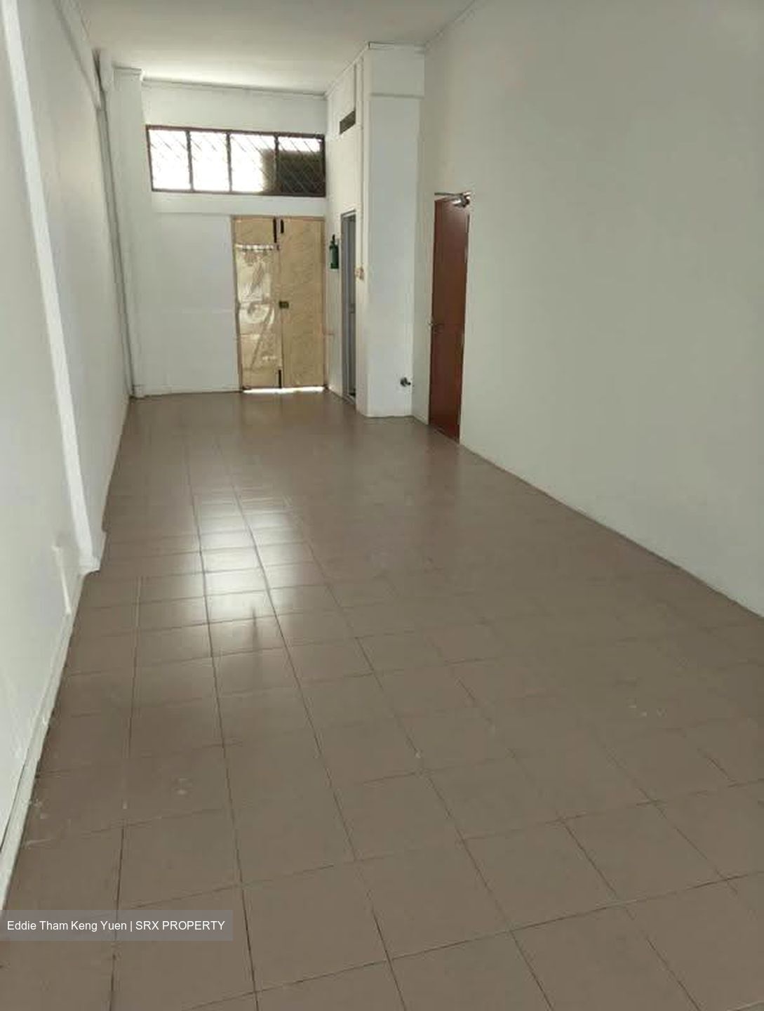 Hougang Avenue 8 (D19), Shop House #617476891